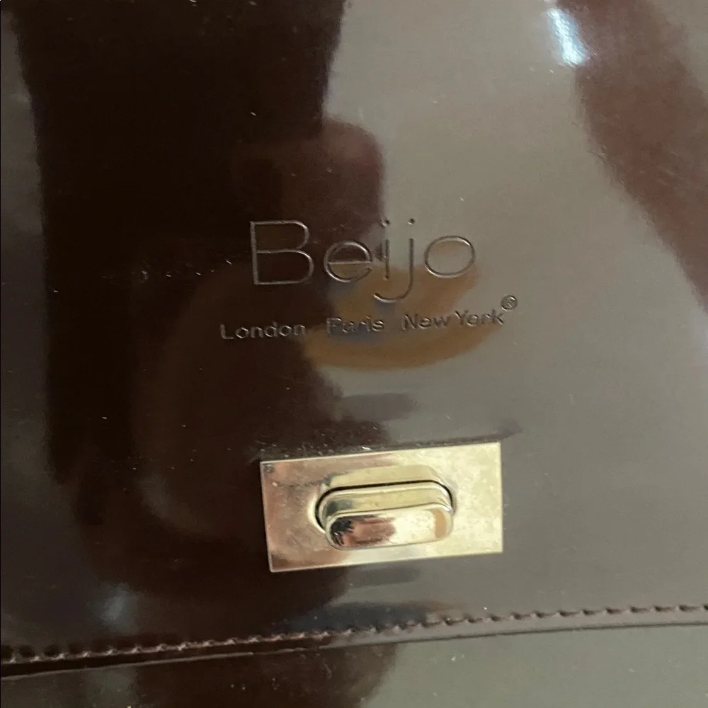 NWT Beijo Patent Tote in Dark Brown burgundy 10”x14”x5”
